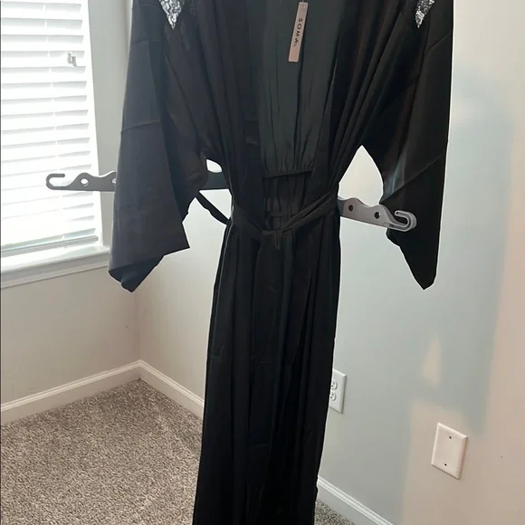Soma Charcoal Lace Accent Robe